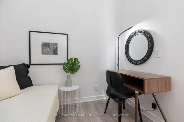 Additional image 19 of 120 Parliament St Unit 1009