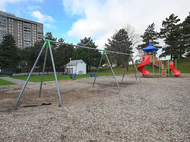 Additional image 37 of 25 Kensington Rd Unit 1911