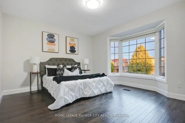 Additional image 22 of 50 Lockheed Cres