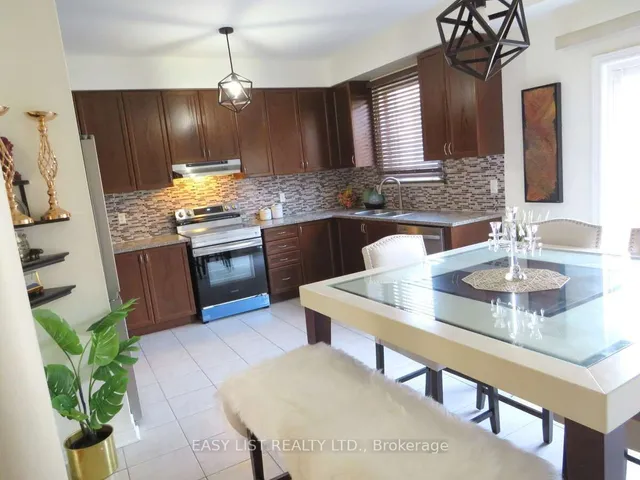 Additional image 7 of 34 Betty Nagle St