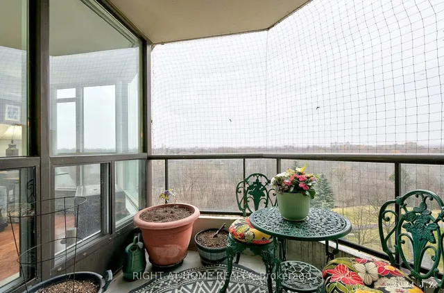 Additional image 20 of 3 Rowntree Rd Unit 409