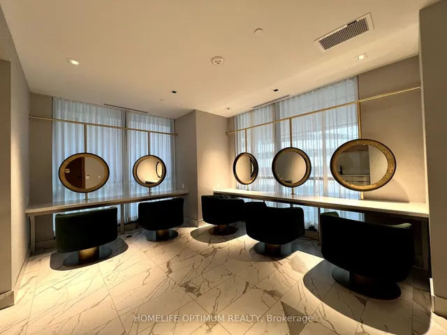 Additional image 24 of 327 King St Unit 2301