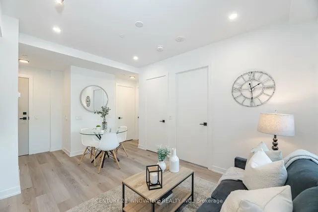 Additional image 19 of 327 King St Unit 601