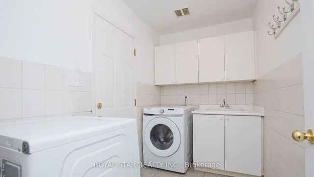 Additional image 30 of 13 Waterdale Rd