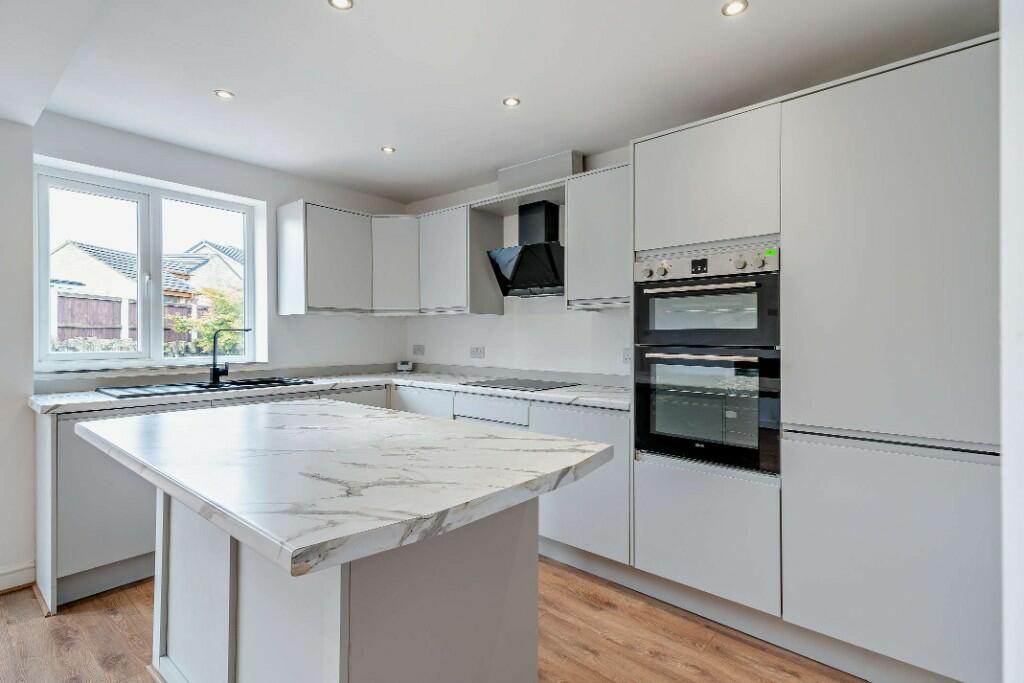 Additional image 3 of Kingsway, Burnley, Lancashire, BB11