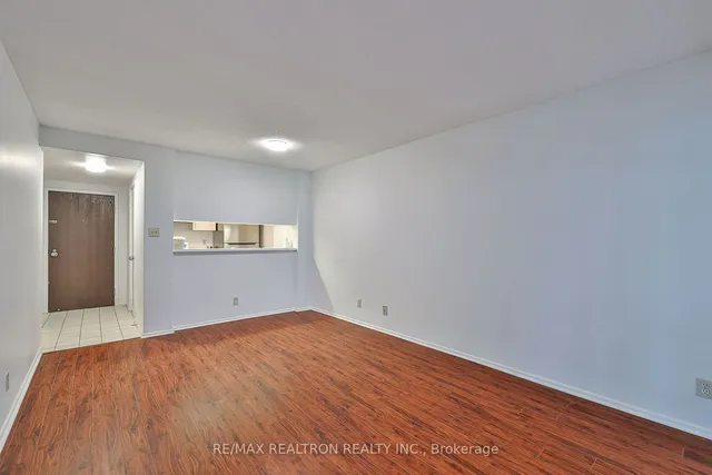 Additional image 12 of 44 Gerrard St Unit 811