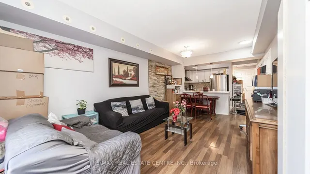 Additional image 7 of 3041 Finch Ave Unit 2067