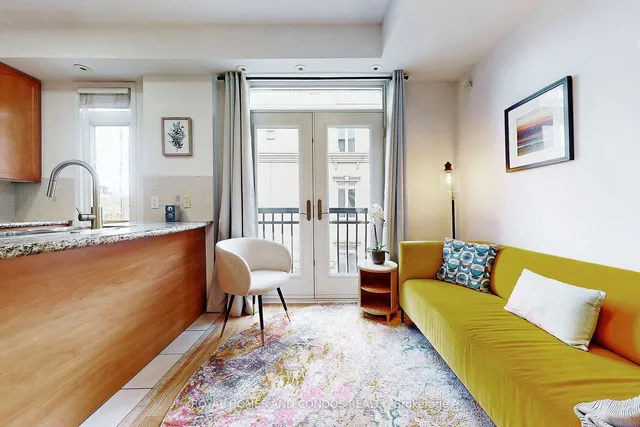 Additional image 10 of 60 Carr St Unit Th5