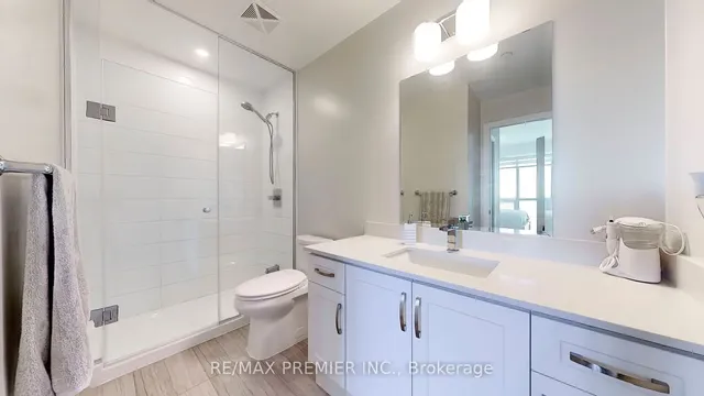 Additional image 20 of 15 Lynch St Unit 808