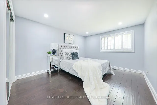 Additional image 18 of 43 Tamarisk Dr