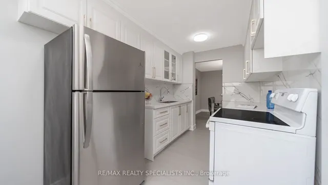 Additional image 18 of 18 Knightsbridge Rd Unit 1011