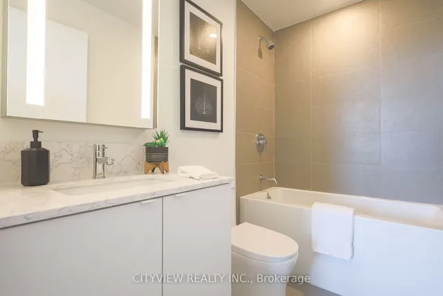 Additional image 26 of 270 Dufferin St Unit LPH14