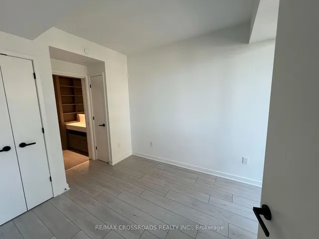 Additional image 5 of 55 Charles St Unit 1401