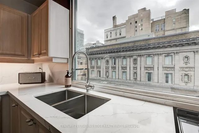 Additional image 9 of 7 King St Unit 903