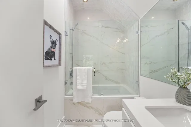 Additional image 25 of 100 Roe Ave