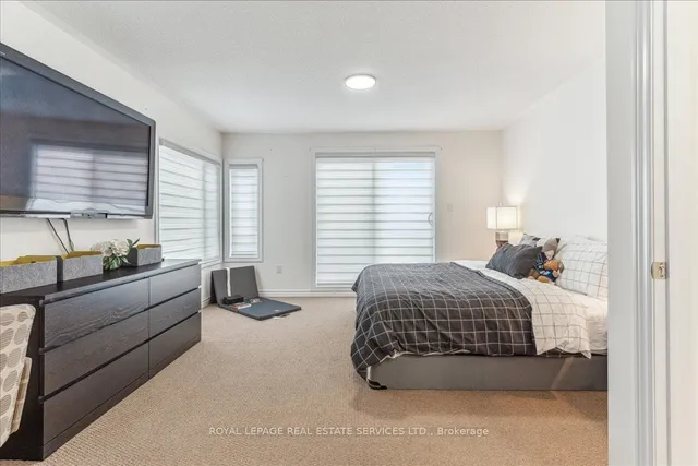 Additional image 19 of 389 The Westway Unit TH 7