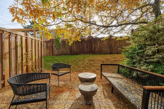 Additional image 28 of 104 Dutch Myrtle Way