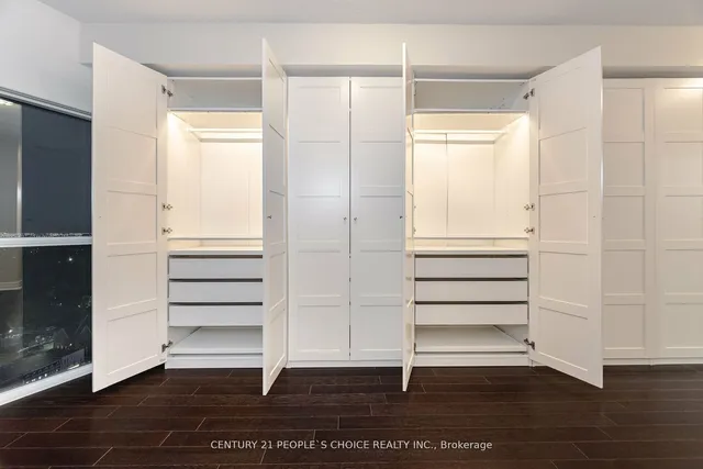 Additional image 18 of 9 George St Unit 2602