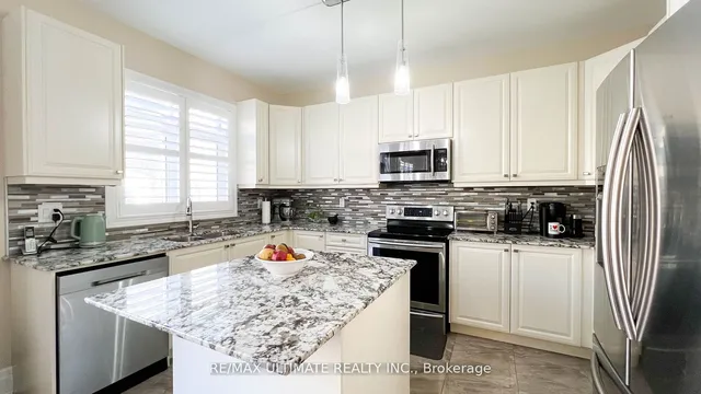 Additional image 20 of 36 Roulette Cres