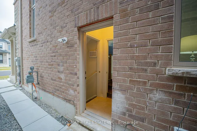 Additional image 31 of 46 Eastman Dr