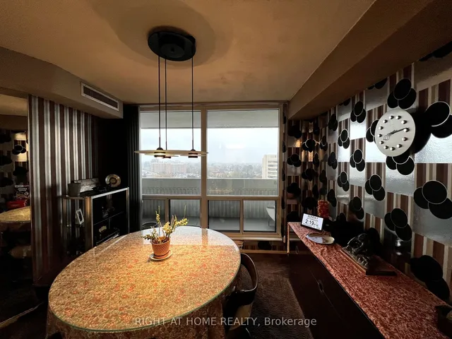 Additional image 7 of 150 Neptune Dr Unit 1204