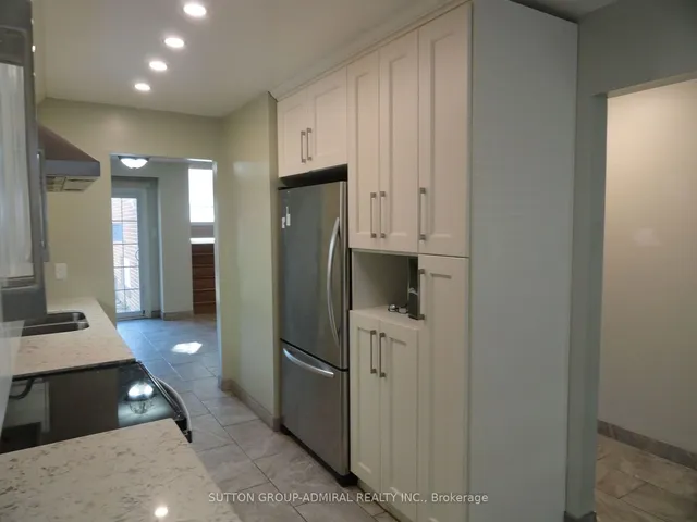 Additional image 6 of 46 Lady Stewart Blvd