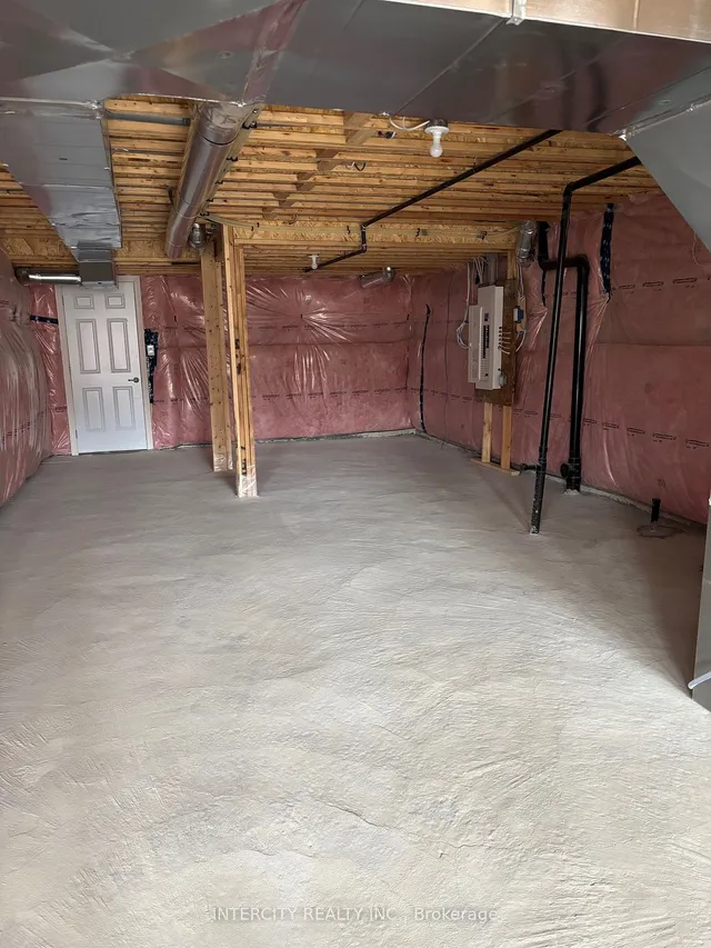 Additional image 40 of 38 Keyworth Cres