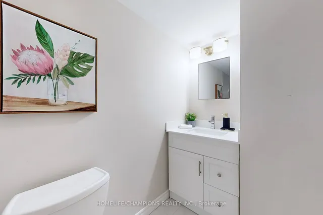 Additional image 34 of 896 Kennedy Rd