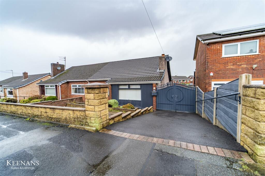 Primary image of Rutland Avenue, Knuzden