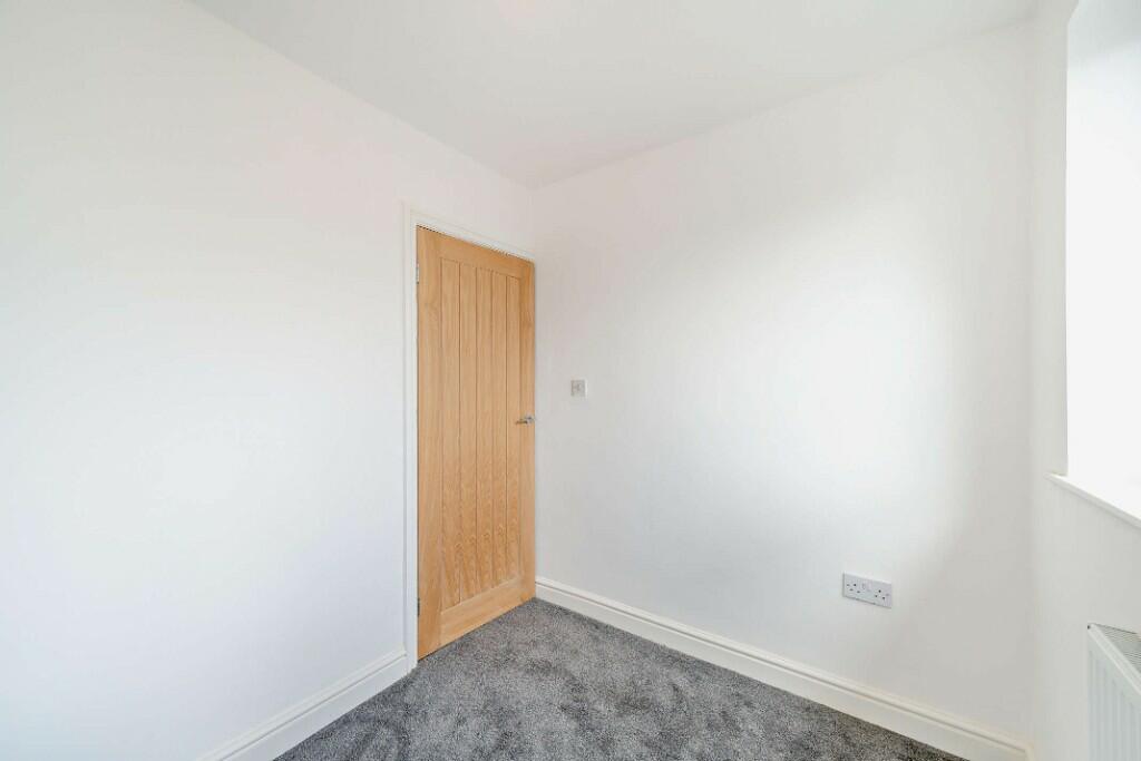 Additional image 11 of Kingsway, Burnley, Lancashire, BB11