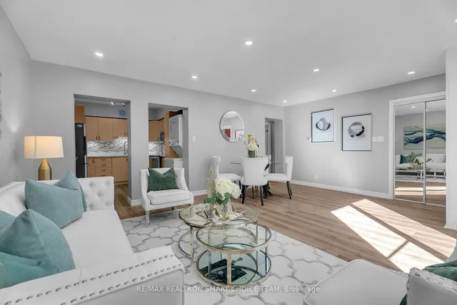 Additional image 8 of 6 Esterbrooke Ave Unit 82