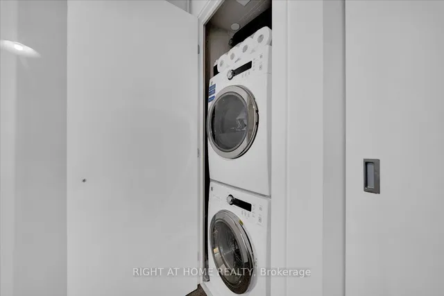 Additional image 8 of 11 Charlotte St Unit 402