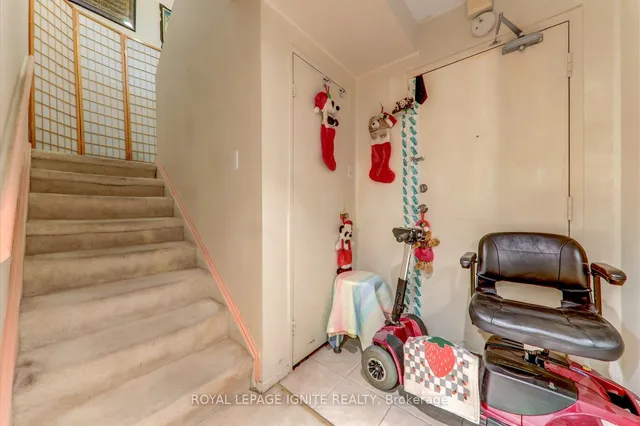 Additional image 14 of 4060 Lawrence Ave Unit 505