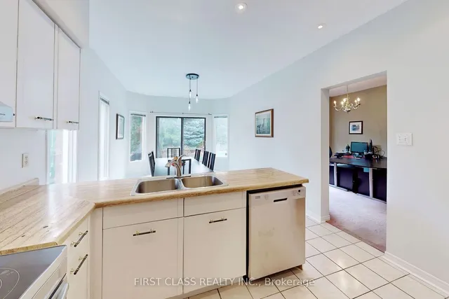 Additional image 10 of 7 Kenpark Ave