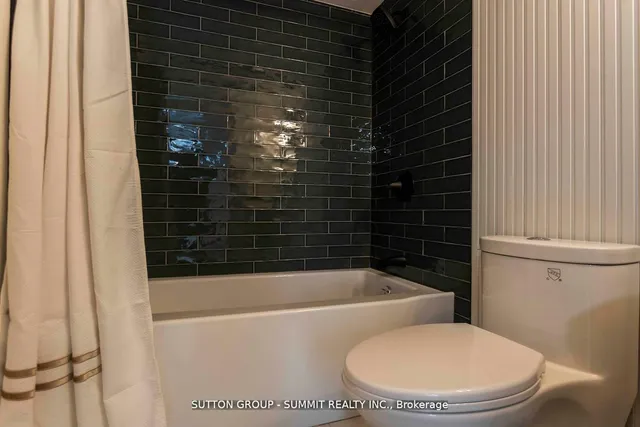 Additional image 21 of 12 Douro St Unit 421