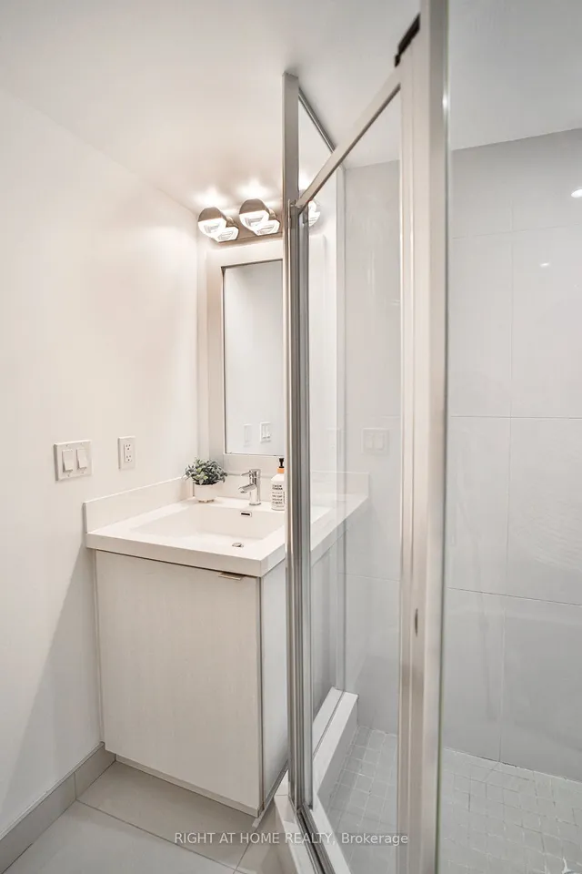 Additional image 19 of 7 Mabelle Ave Unit 1404