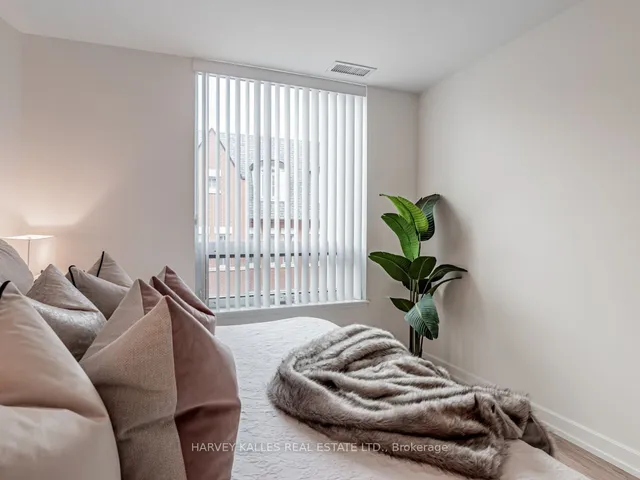 Additional image 21 of 377 Madison Ave Unit 314