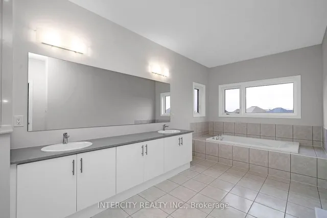 Additional image 25 of 38 Keyworth Cres