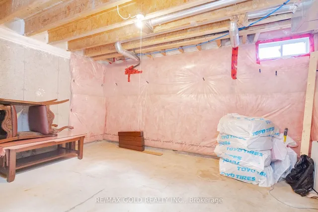 Additional image 32 of 25 Telegraph St