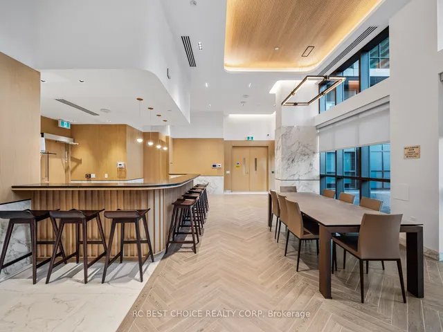 Additional image 29 of 65 Annie Craig Dr Unit 1008