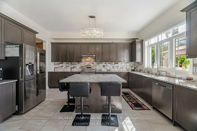 Additional image 10 of 18 Bedouin Cres