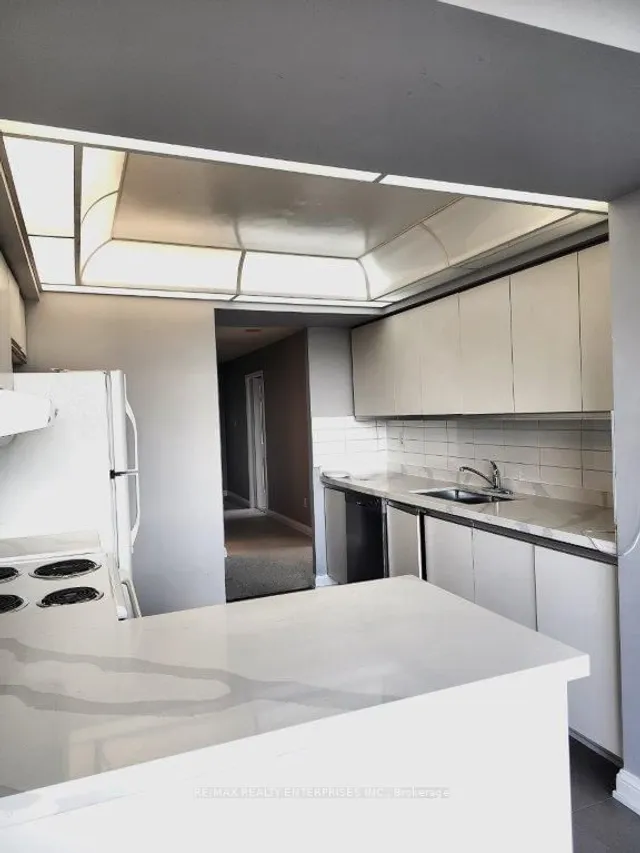 Additional image 2 of 24 Hanover Rd Unit 309