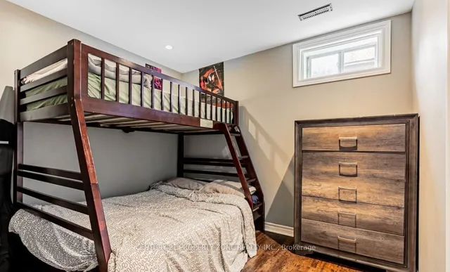 Additional image 25 of 156 Martindale Cres