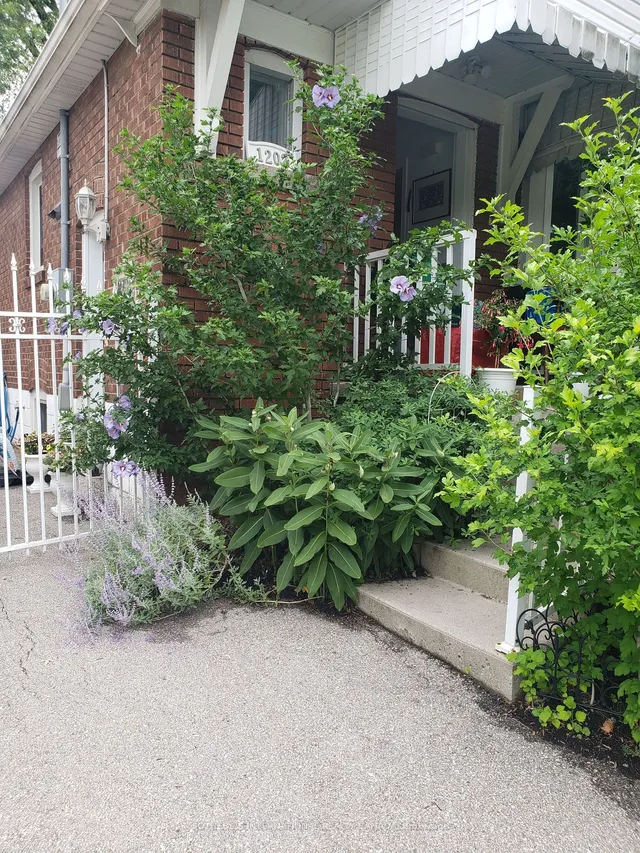 Additional image 2 of 1202 Islington Ave