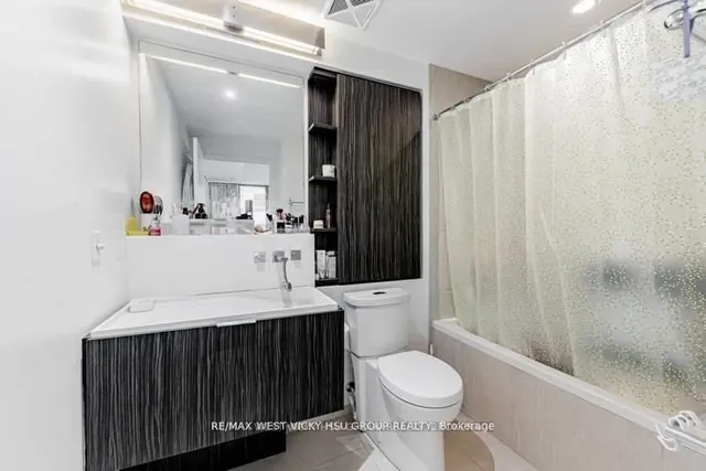 Additional image 19 of 101 Charles St Unit 619