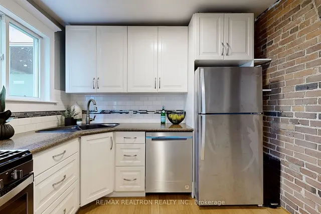 Additional image 13 of 1578 Dundas St