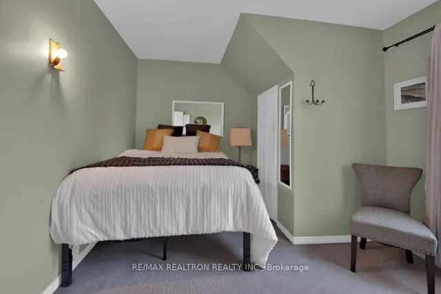 Additional image 21 of 135 Holborne Ave