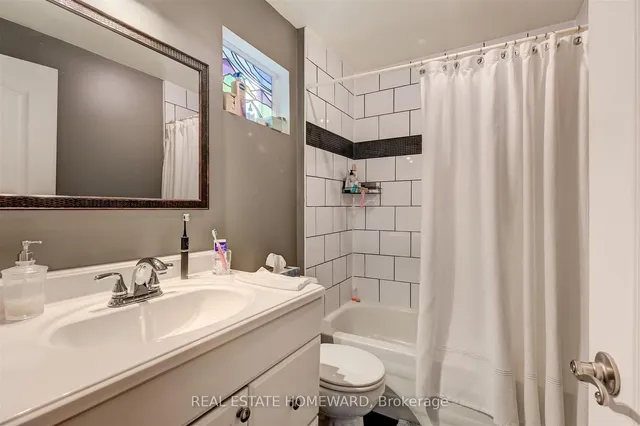 Additional image 22 of 167 Wineva Ave