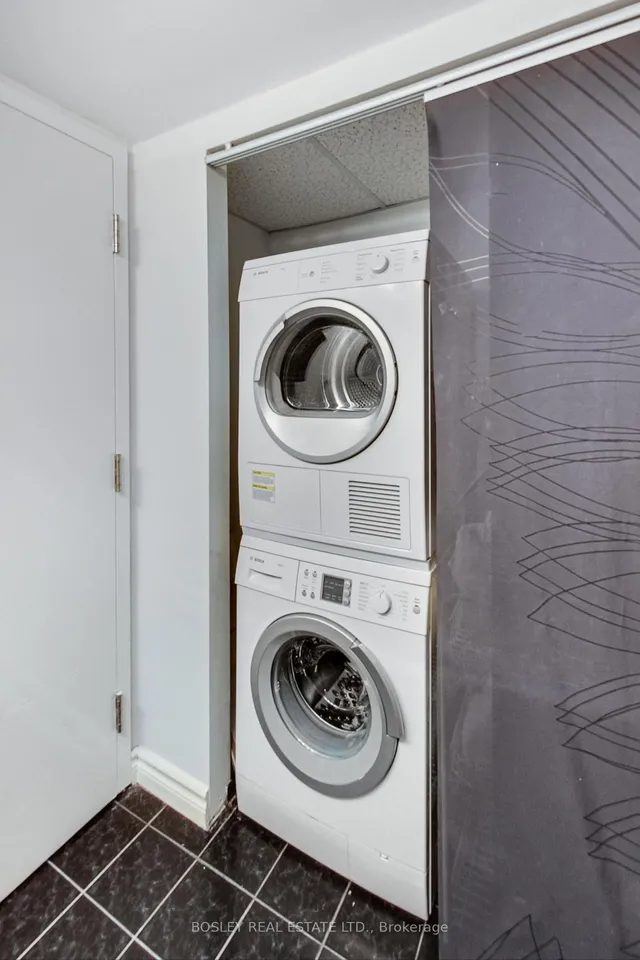 Additional image 20 of 393 King St Unit 202