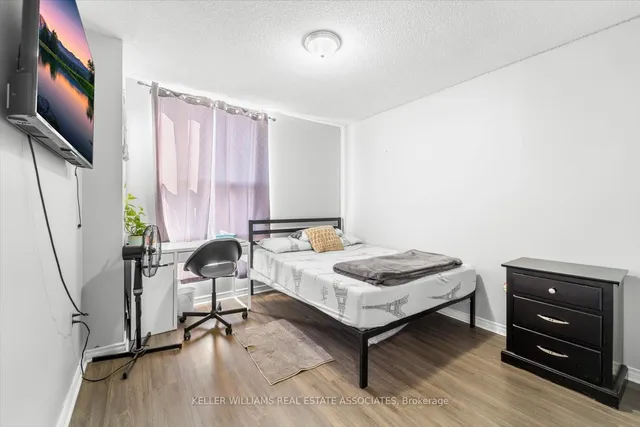 Additional image 19 of 4 Kings Cross Rd Unit 1402